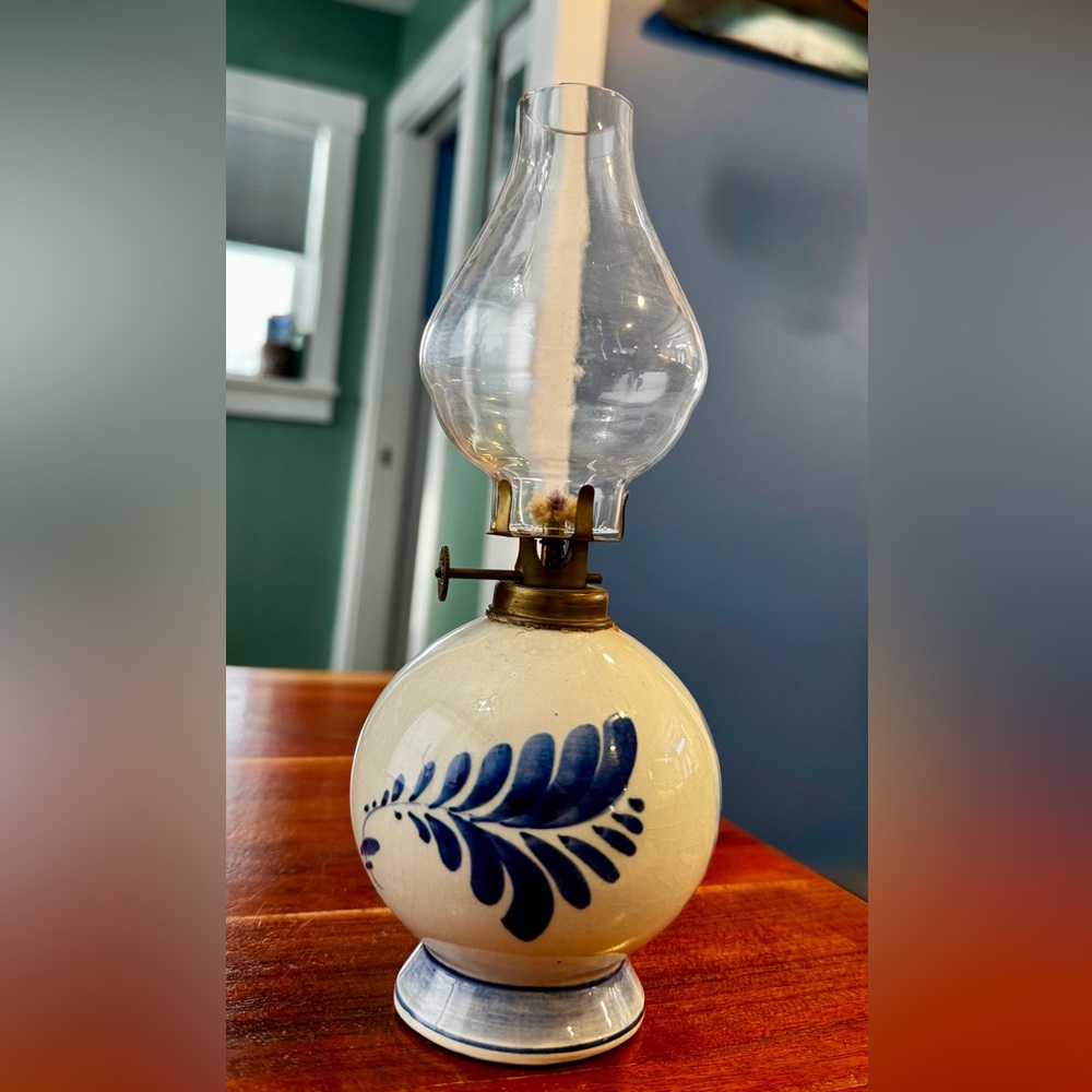 Antique Delft Holland Ceramic Windmill/Leaf Oil Lamp